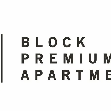 5 Block Moonshine Apartament